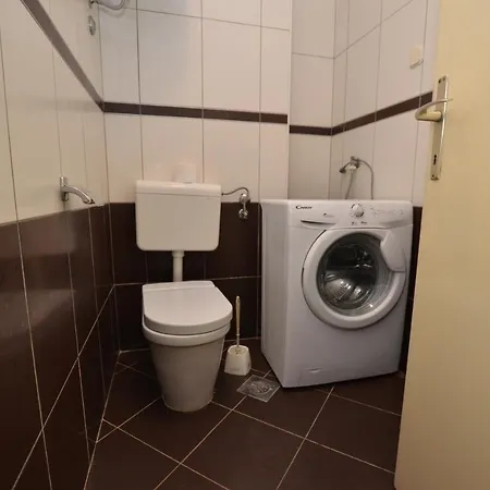 Katarina Centener Apartment
